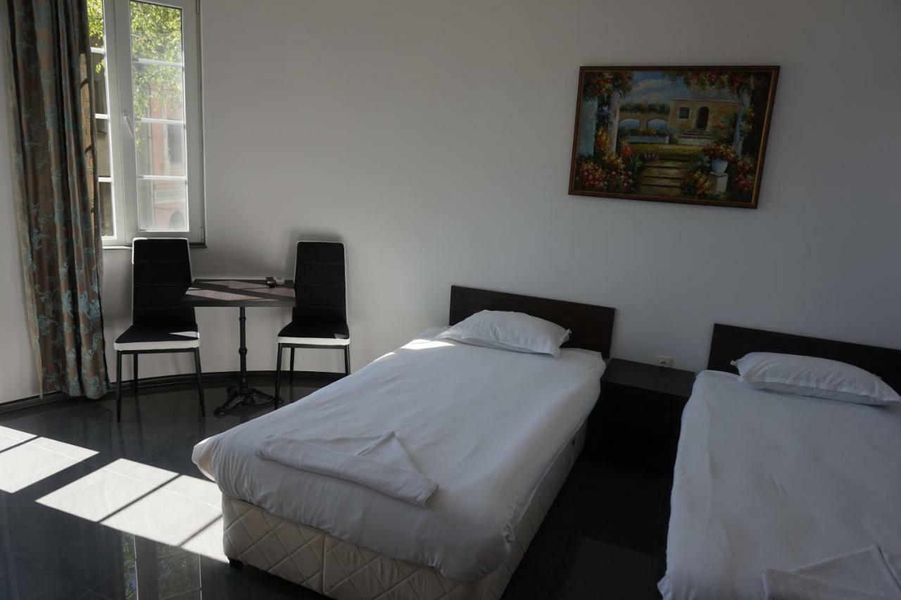 Seaside Guest Rooms Burgas City Exterior foto