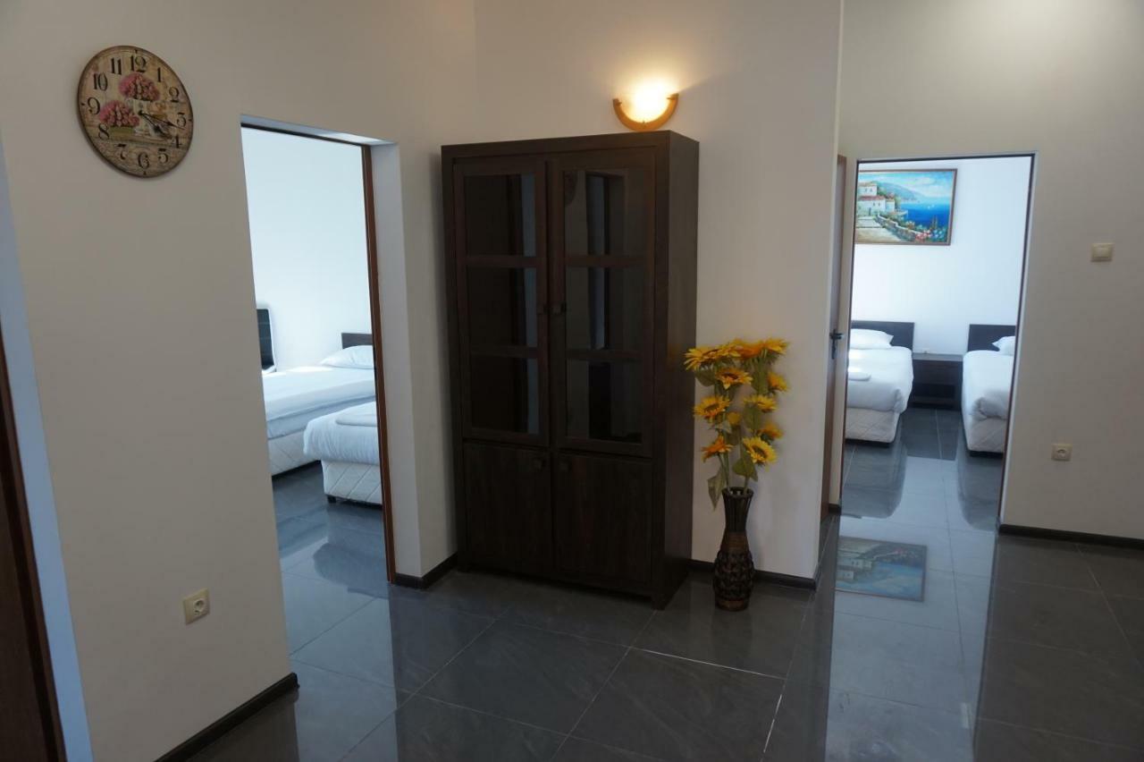 Seaside Guest Rooms Burgas City Exterior foto